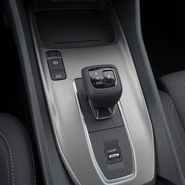 NISSAN Qashqai usata, con Touch screen