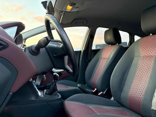 FORD Fiesta usata, con Autoradio