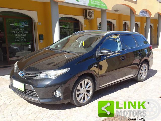 TOYOTA Auris Touring Sports usata, con ABS