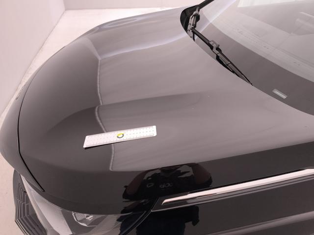 PEUGEOT 5008 usata, con Luce d