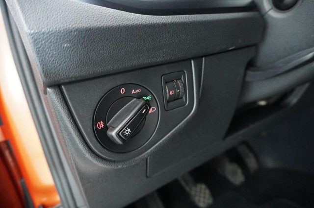 VOLKSWAGEN Polo usata, con Volante multifunzione