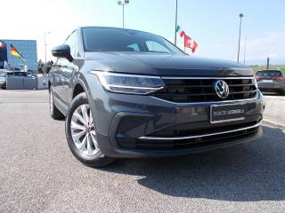 VOLKSWAGEN Tiguan usata, con Airbag