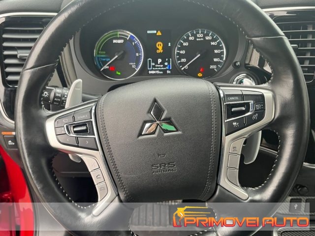 MITSUBISHI Outlander usata, con Airbag