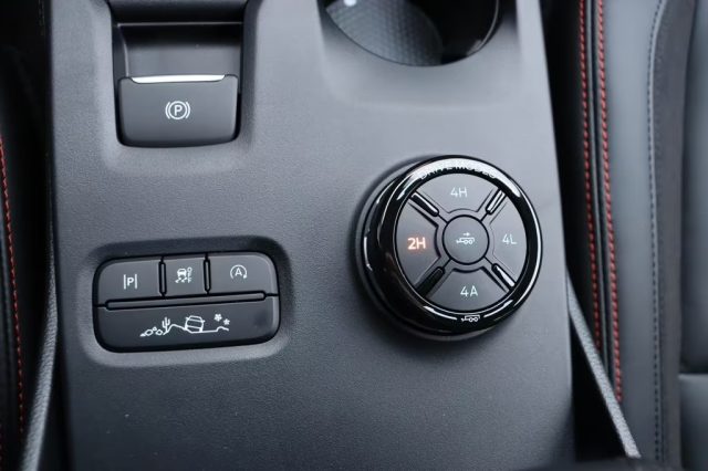 FORD Ranger Raptor usata, con Sensori di parcheggio posteriori