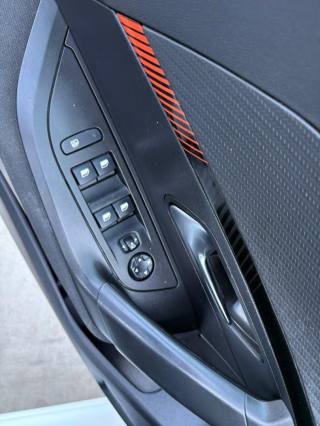 PEUGEOT 2008 usata, con ESP