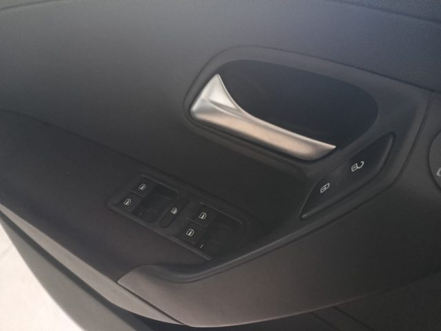 VOLKSWAGEN Polo usata, con Airbag testa