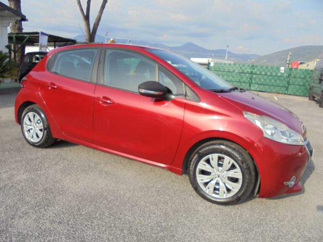 PEUGEOT 208 usata, con Bluetooth