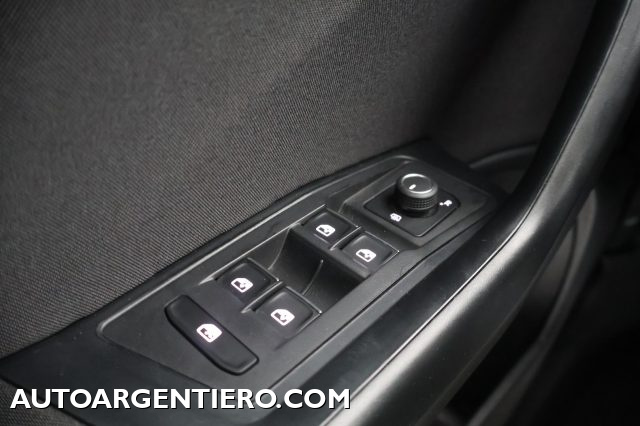 VOLKSWAGEN T-Roc usata, con Controllo vocale