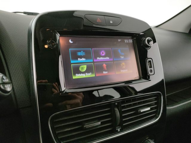 RENAULT Clio usata, con Touch screen