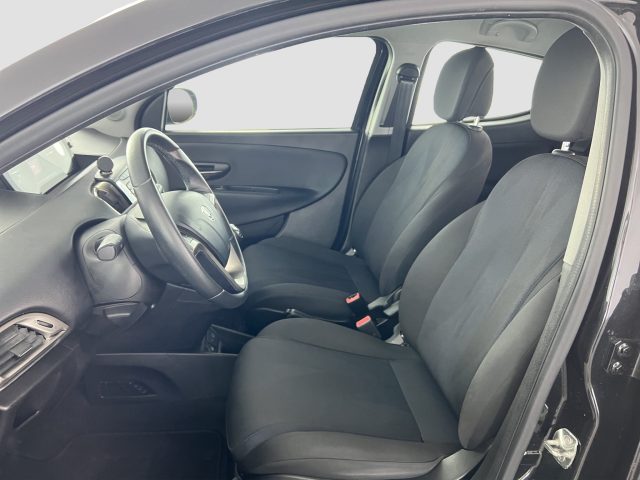 LANCIA Ypsilon usata 8