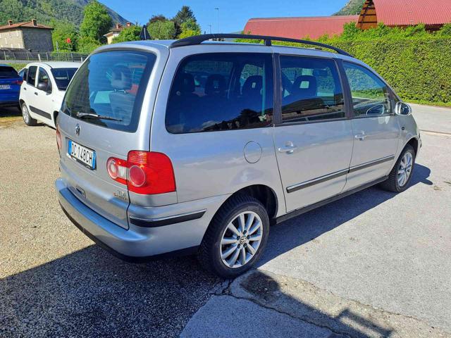 VOLKSWAGEN Sharan usata, con Fendinebbia