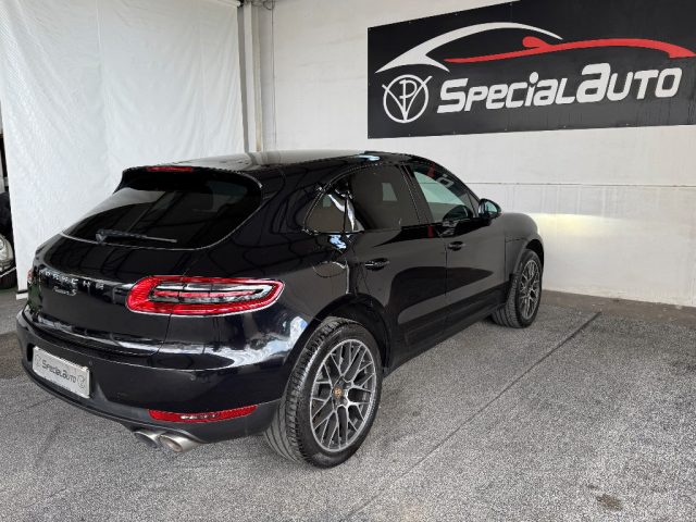 PORSCHE Macan usata, con Autoradio