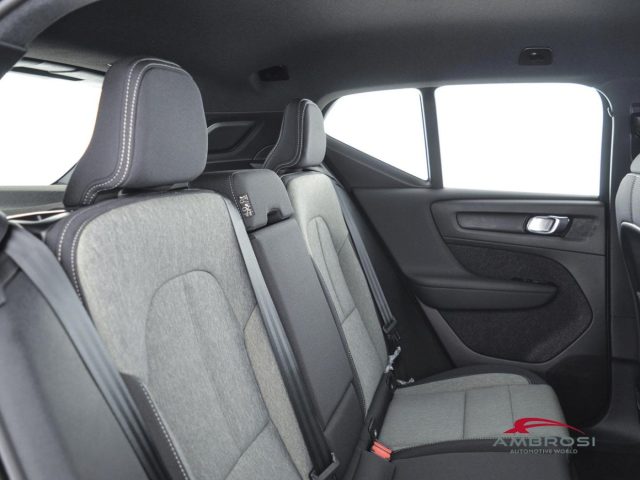 VOLVO XC40 usata 9