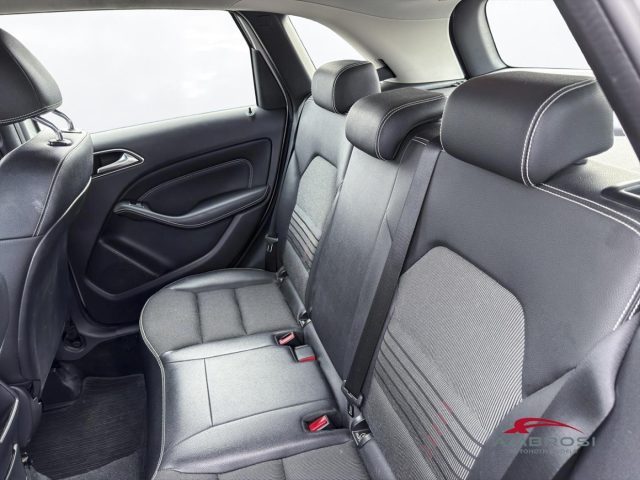 MERCEDES-BENZ B 180 usata 10