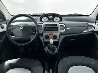 LANCIA Ypsilon usata, con Climatizzatore