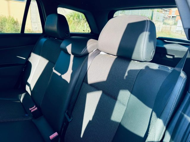OPEL Astra usata, con Controllo automatico clima
