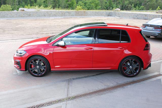 VOLKSWAGEN Golf GTI usata, con Boardcomputer