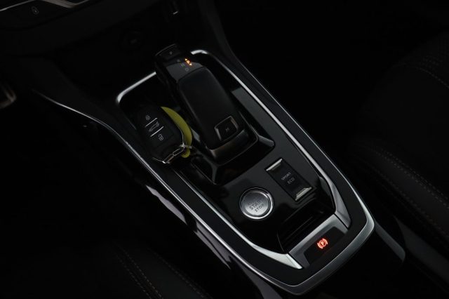 PEUGEOT 308 usata 13