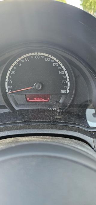 VOLKSWAGEN up! usata, con Lettore CD