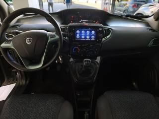 LANCIA Ypsilon usata, con ESP