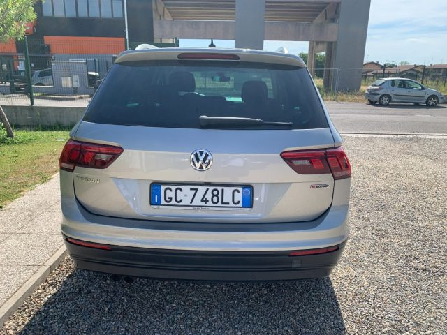 VOLKSWAGEN Tiguan usata, con Boardcomputer