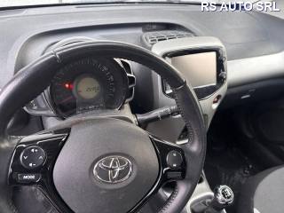 TOYOTA Aygo usata, con Autoradio