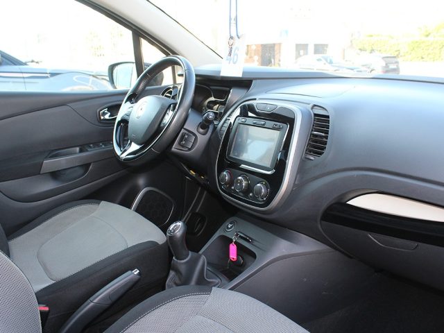 RENAULT Captur usata, con ESP