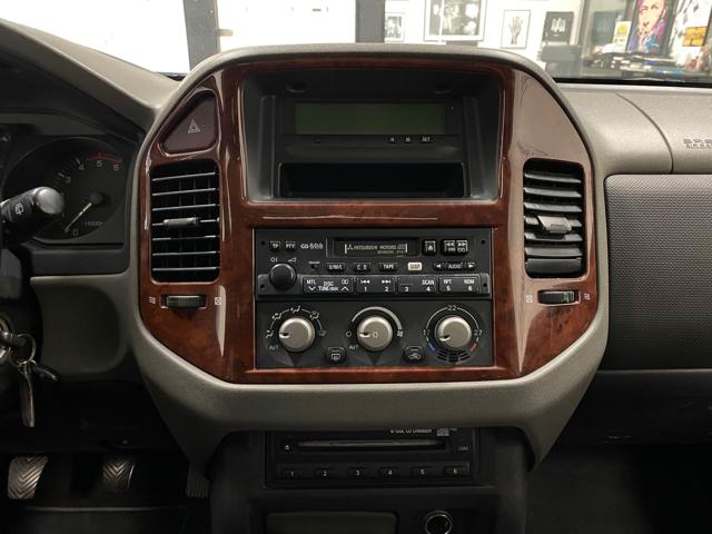 MITSUBISHI Pajero usata, con Fendinebbia