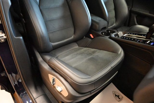 PORSCHE Macan usata 292