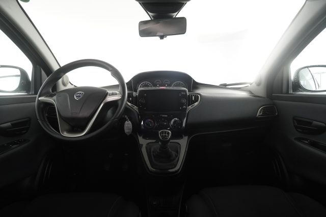 LANCIA Ypsilon usata 10