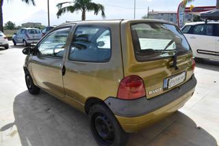 RENAULT Twingo usata 13