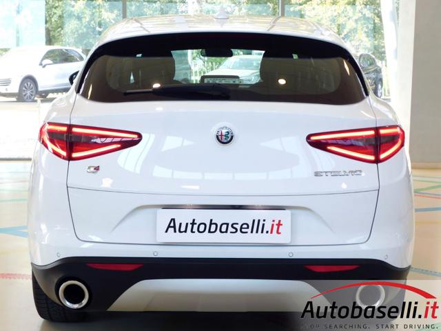 ALFA ROMEO Stelvio usata, con Controllo automatico clima