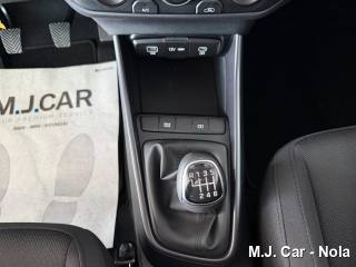 HYUNDAI Bayon usata, con Touch screen