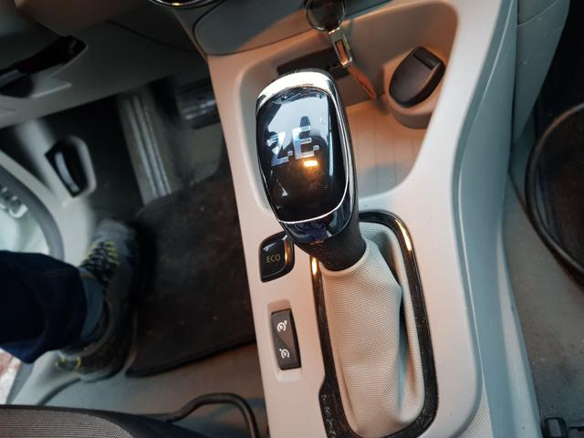 RENAULT ZOE usata, con Park Distance Control