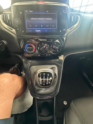 LANCIA Ypsilon usata, con Servosterzo