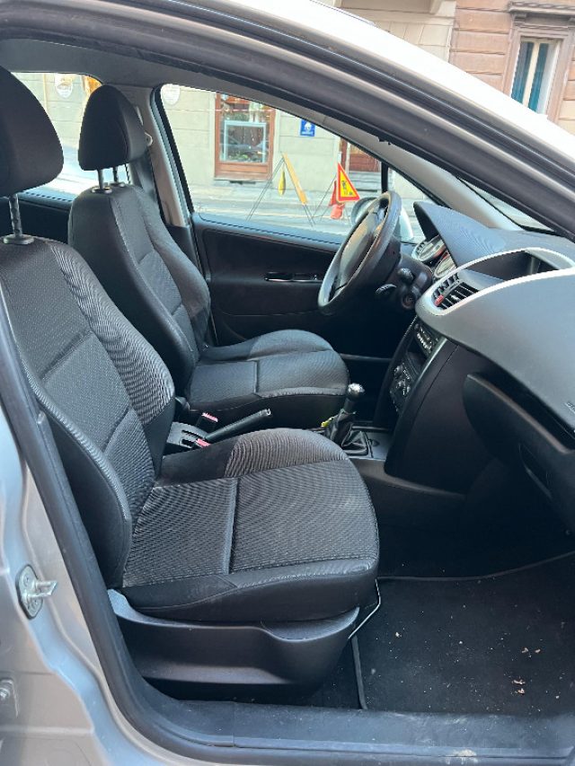 PEUGEOT 207 usata, con Airbag Passeggero