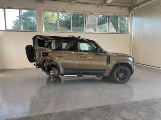LAND ROVER Defender usata, con Boardcomputer