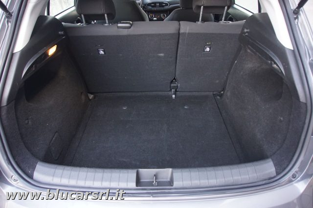 FIAT Tipo usata, con Specchietti laterali elettrici