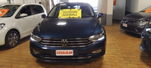 VOLKSWAGEN Passat Variant usata, con Airbag