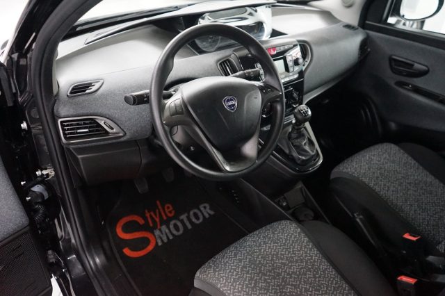LANCIA Ypsilon usata, con Controllo trazione