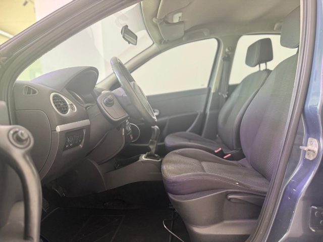 RENAULT Clio usata 15
