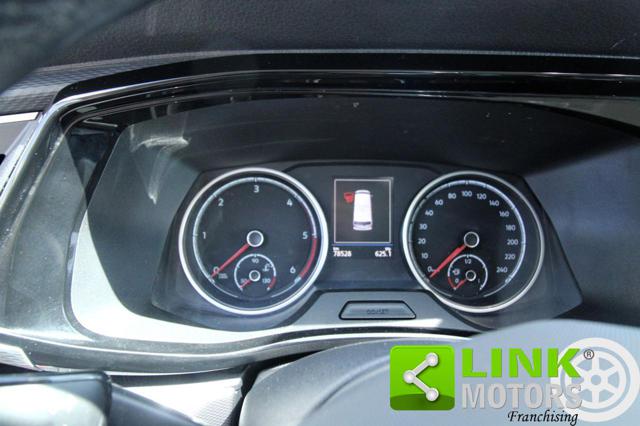 VOLKSWAGEN Multivan usata 8