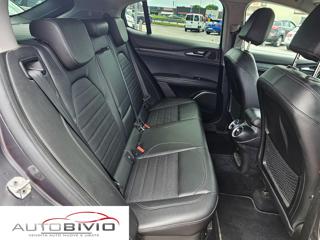 ALFA ROMEO Stelvio usata, con Vetri oscurati