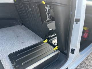 PEUGEOT Partner usata 15