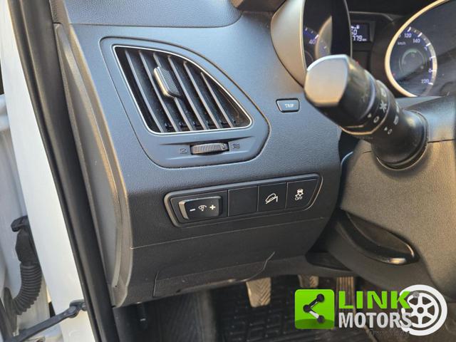 HYUNDAI iX35 usata, con Sensori di parcheggio posteriori