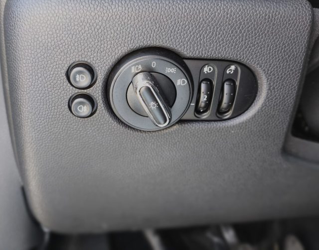 MINI One usata 9