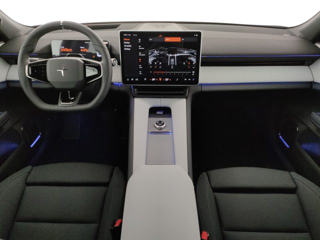 POLESTAR Polestar 4 usata, con Autoradio