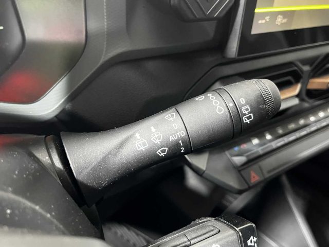 DACIA Duster usata, con Riconoscimento dei segnali stradali