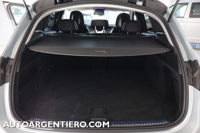 MERCEDES-BENZ GLC 200 usata, con Frenata d