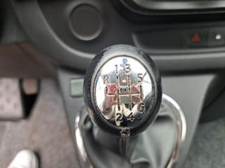 OPEL Vivaro usata 15